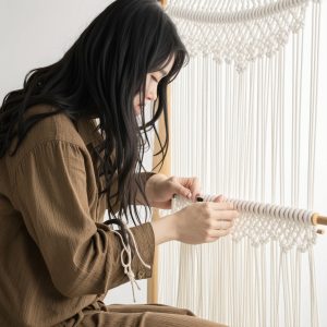 Advanced Macramé Techniques: Large-Scale Wall Hangings Tutorial