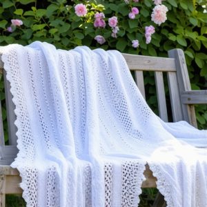 Knitting Intricate Lace Shawls: A Guide to Heirloom-Quality Home & Garden Gifts