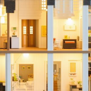 Easy Crafts for Kids: Building a Detailed Dollhouse with Lighting & Wiring