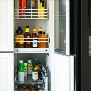 Custom Kitchen Cabinet Pull-Outs: Maximise Storage with Easy DIY Design Tips